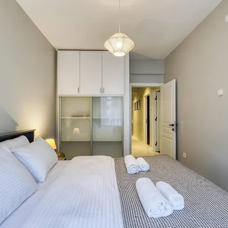Prestige, Spacious, 3br *